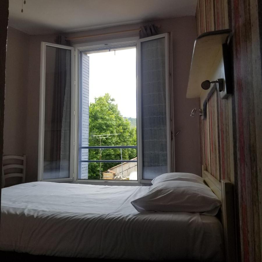 Logis Hotel Du Terreau Manosque Ngoại thất bức ảnh