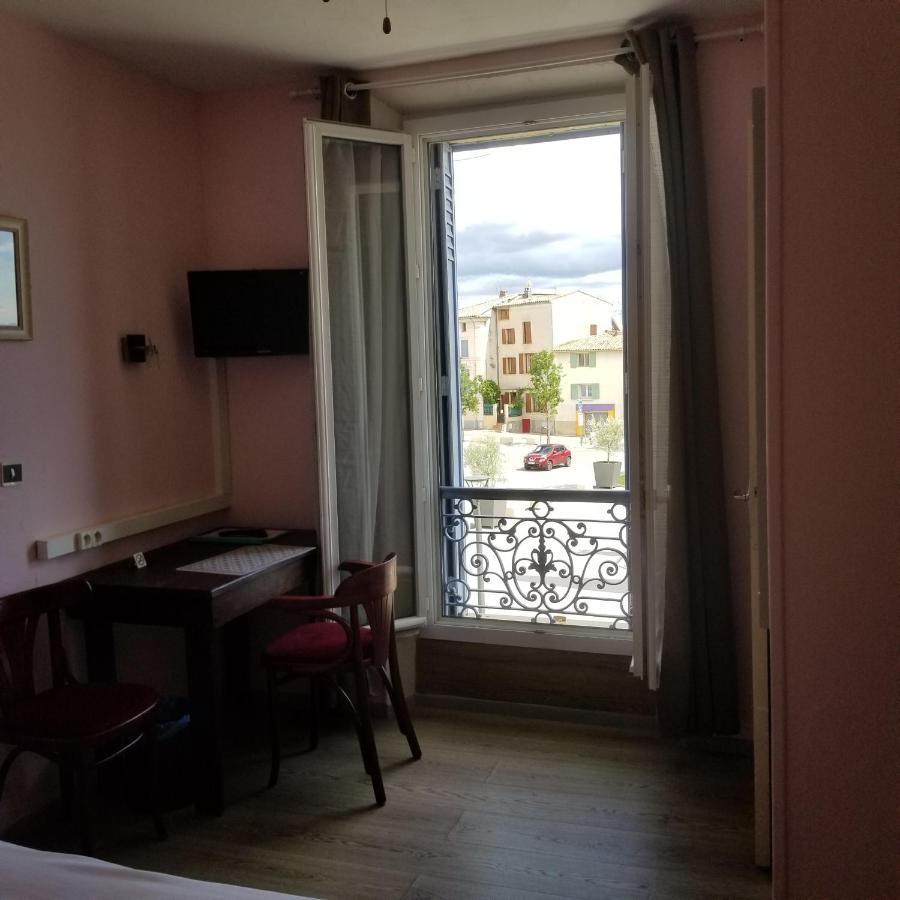 Logis Hotel Du Terreau Manosque Ngoại thất bức ảnh