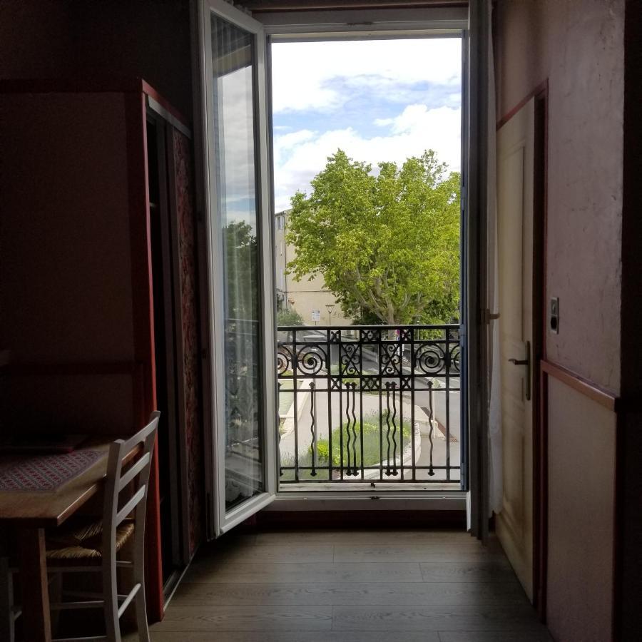 Logis Hotel Du Terreau Manosque Ngoại thất bức ảnh