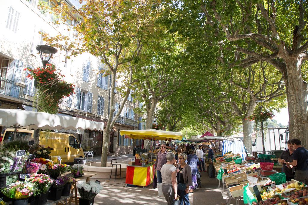 Logis Hotel Du Terreau Manosque Ngoại thất bức ảnh
