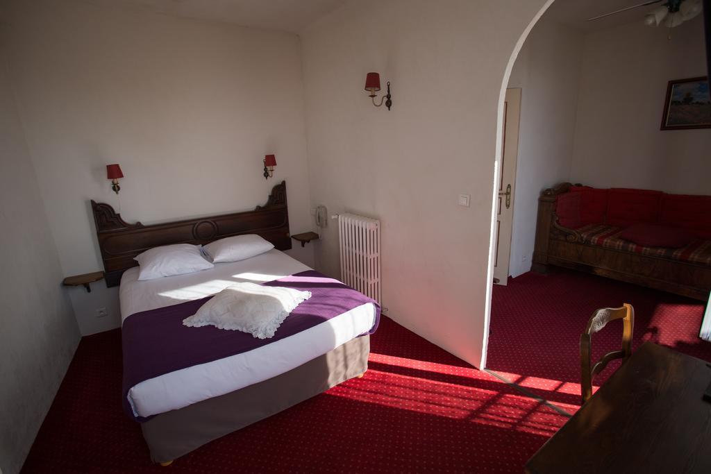 Logis Hotel Du Terreau Manosque Ngoại thất bức ảnh